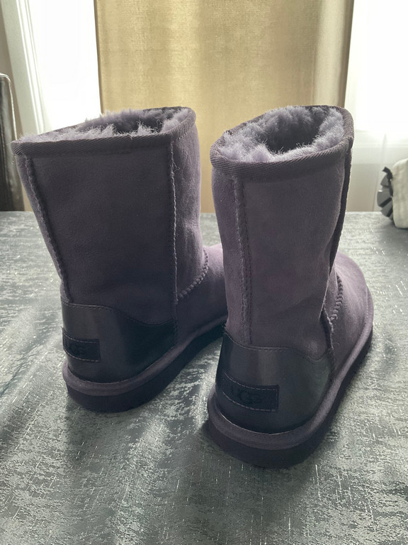 UGG New Classic Short II boots - Image 4
