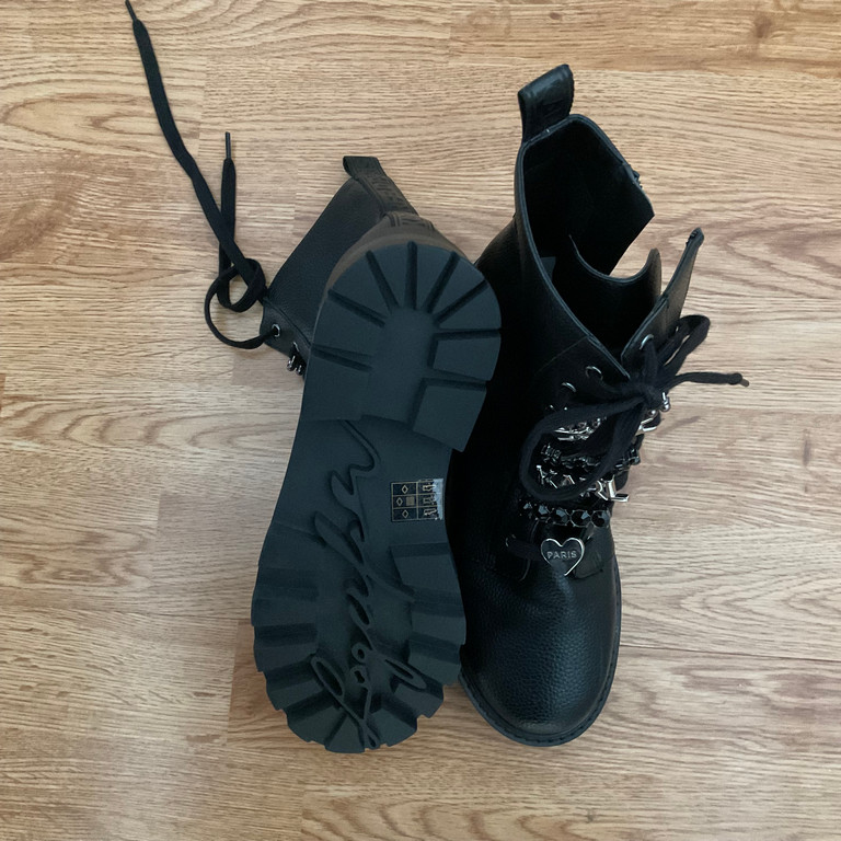 Karl Lagerfeld Paris women's boots - Image 4